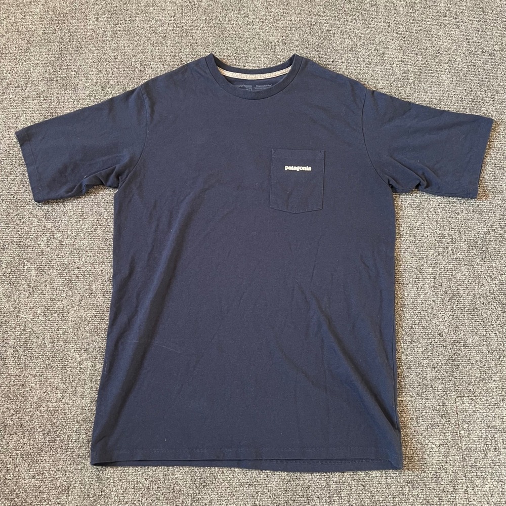 Patagonia Mens Responsibili-Tee Navy Blue P-6 Logo Pocket T-Shirt Medium